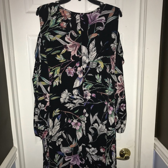 Cold-Shoulder Floral Print Dress 👗 - Picture 3 of 4